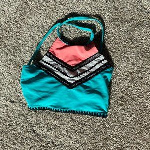 California Kisses Crop Top (Girls Large)